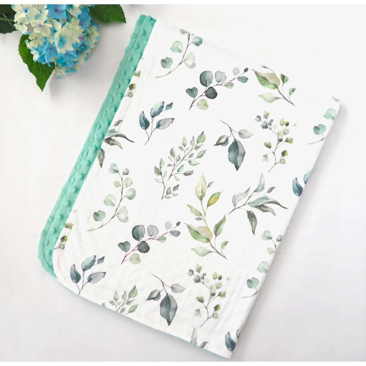 Honey Lemonade Minky Blanket (Eucalyptus Greenery)