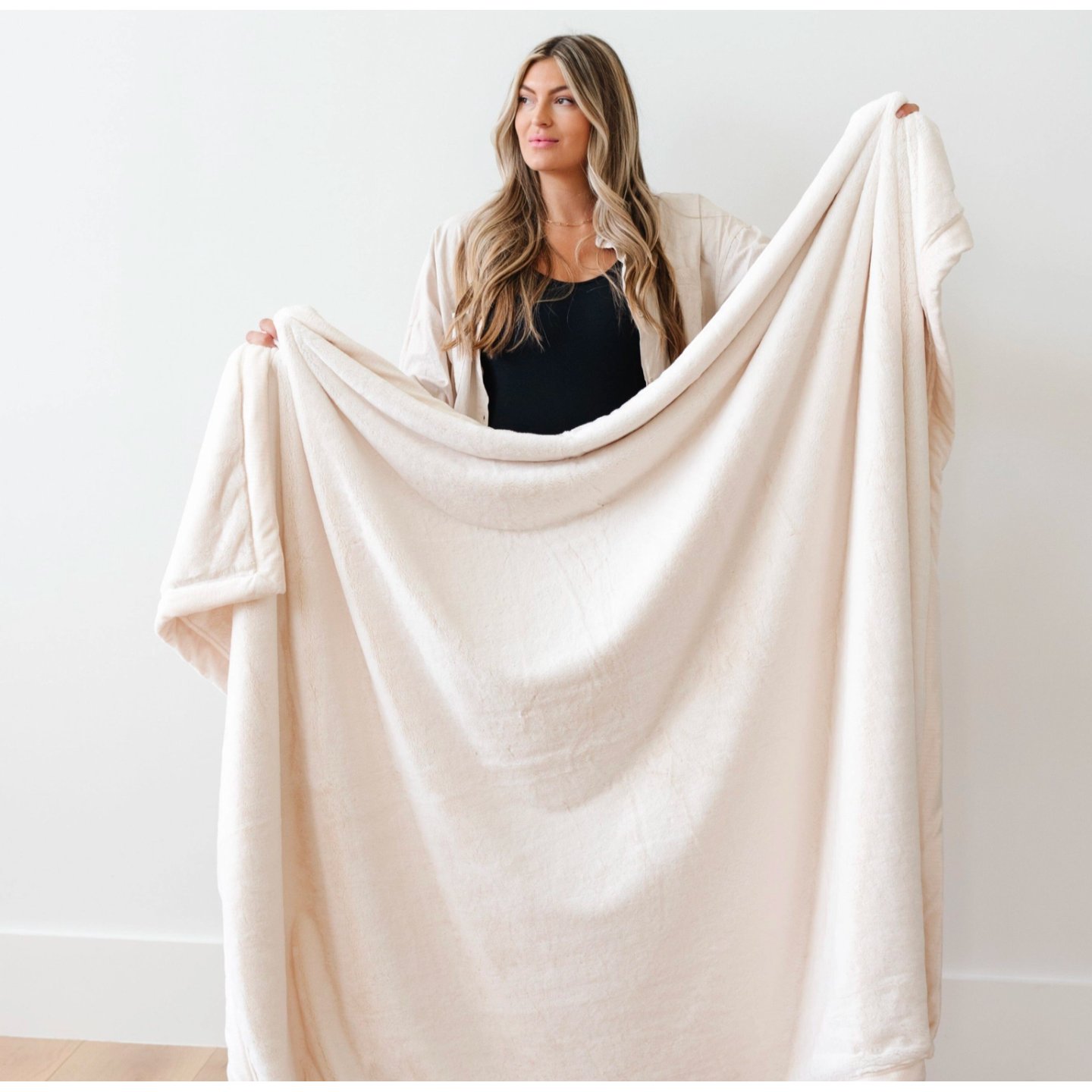 Saranoni Lush XL Blankets in Natural