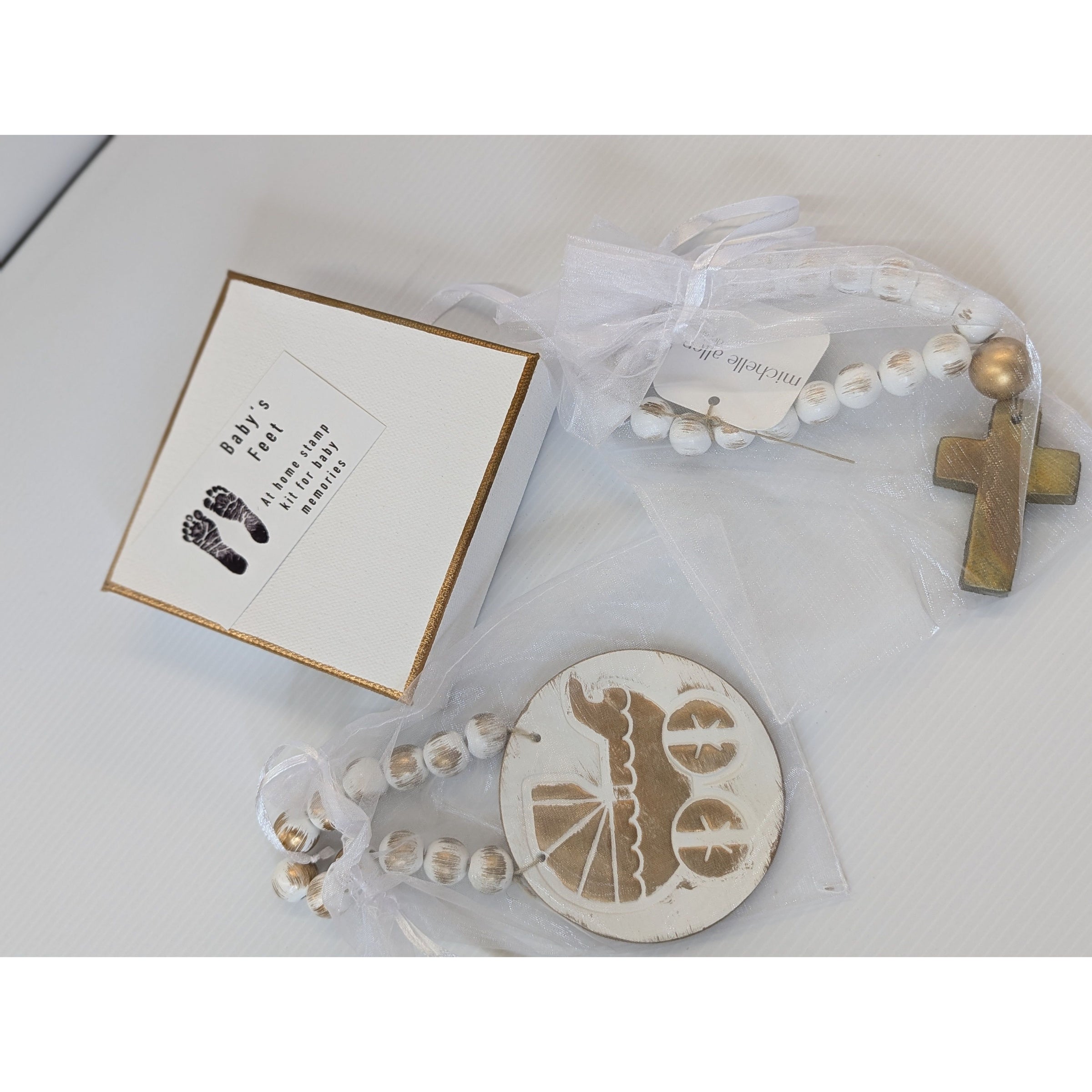 Baby’s Footprint Keepsake Box (White)