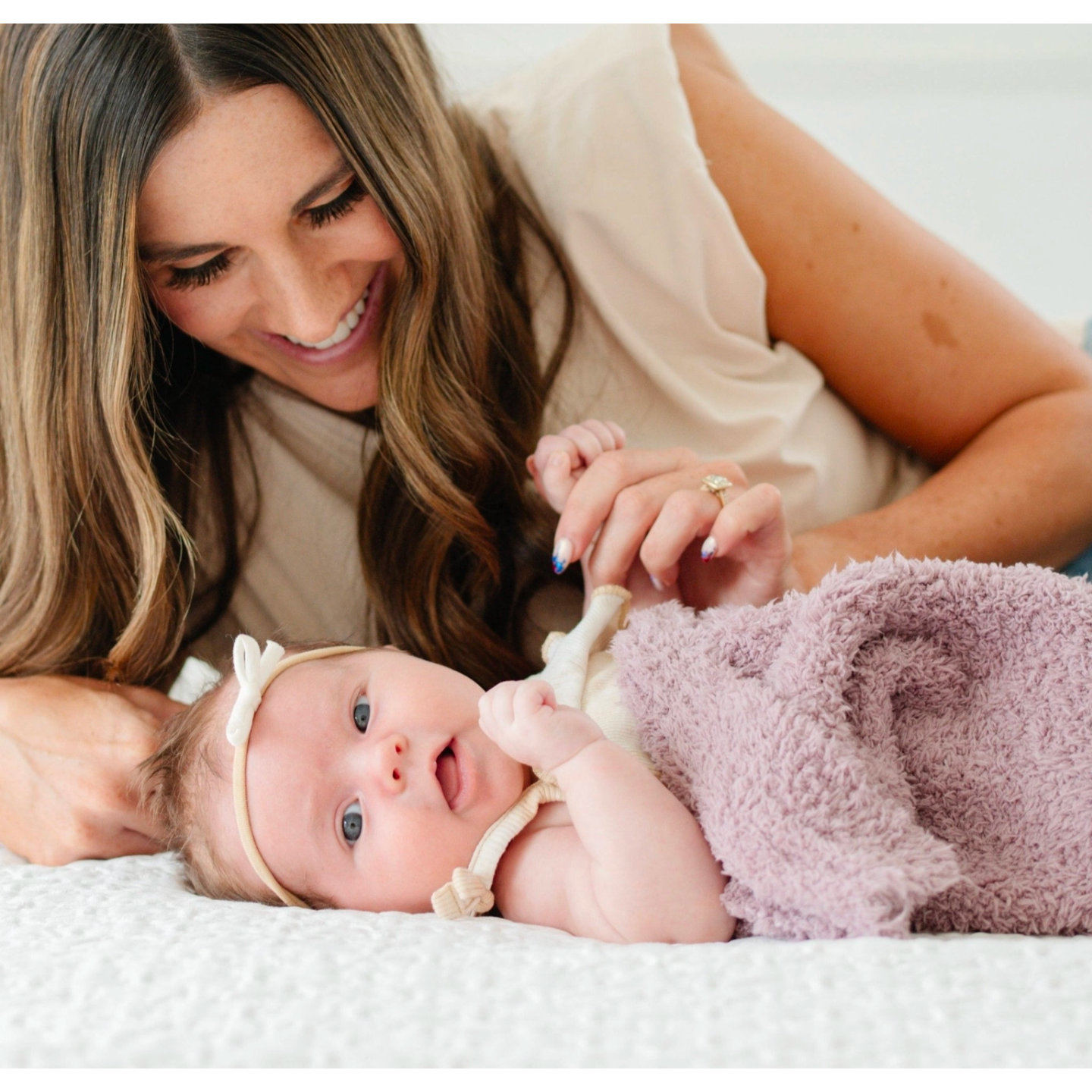 Saranoni Woodrose Bamboni Receiving Blanket (30”x40”)